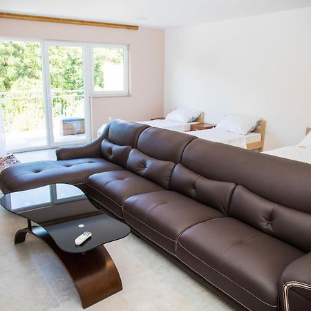 Kovac Riverfront Apartments Mostar Ngoại thất bức ảnh
