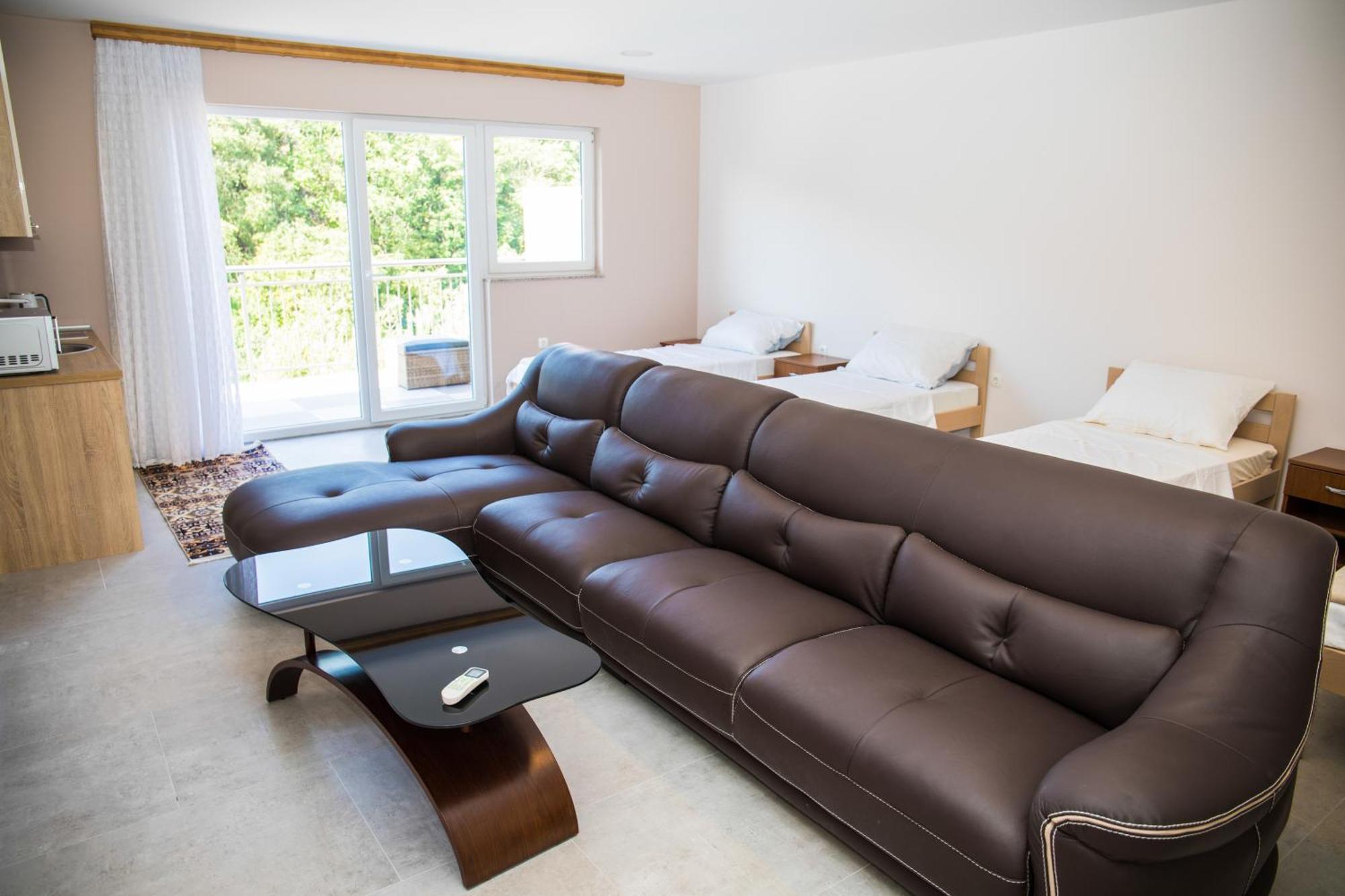 Kovac Riverfront Apartments Mostar Ngoại thất bức ảnh
