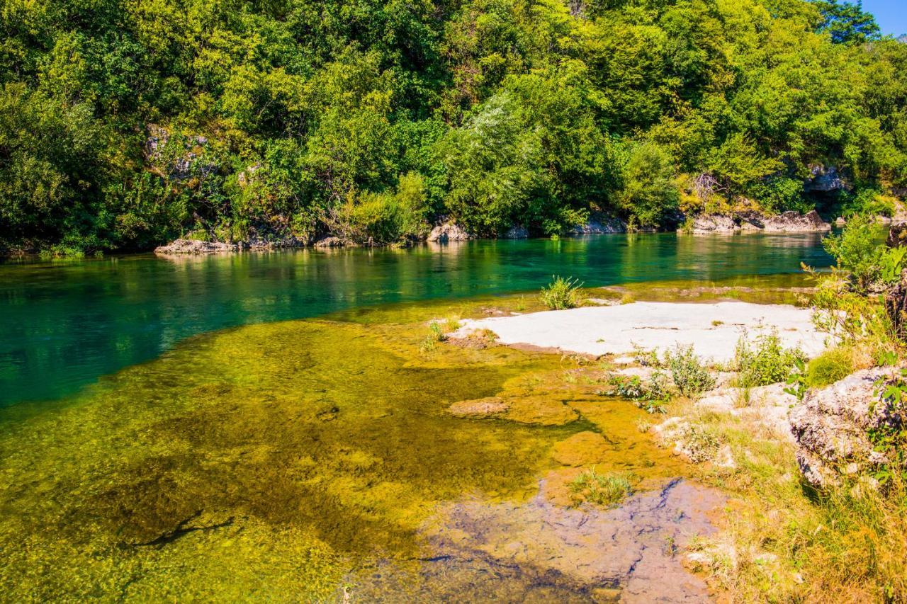 Kovac Riverfront Apartments Mostar Ngoại thất bức ảnh
